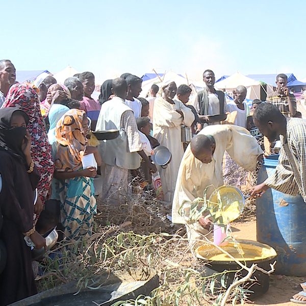 Famished Sudanese people